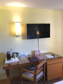 Guam Plaza Resort & Spa