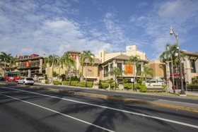 Guam Plaza Resort & Spa