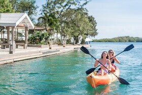 Barefoot Cay Boutique Resort & Marina