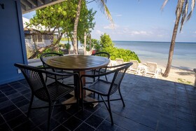 Barefoot Cay Boutique Resort & Marina