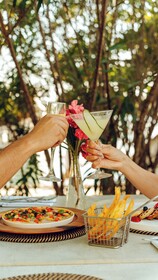 Barefoot Cay Boutique Resort & Marina