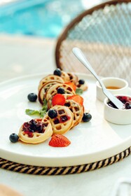 Barefoot Cay Boutique Resort & Marina