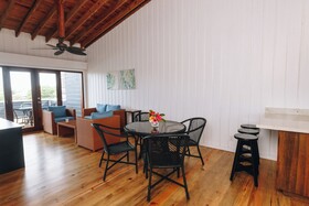 Barefoot Cay Boutique Resort & Marina