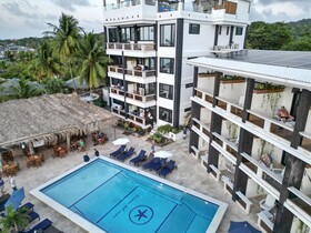 Brisas del Mar Beach Dive Resort