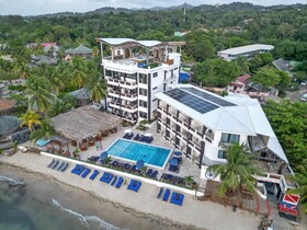 Brisas del Mar Beach Dive Resort