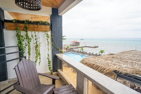 Brisas del Mar Beach Dive Resort
