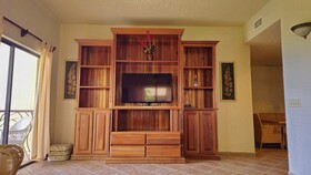 Clarion Suites Roatan at Pineapple Villas