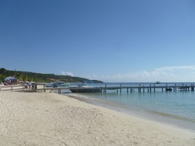 Fosters West Bay Resort