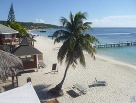 Fosters West Bay Resort