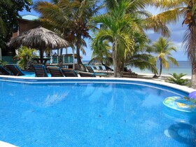 Fosters West Bay Resort
