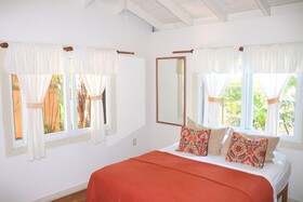 Hotel Posada Arco Iris Roatan