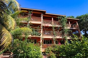 Hotel Posada Seremein Roatan