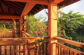 Hotel Posada Seremein Roatan