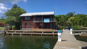 Hotel Roatan Dive and Yacht Club