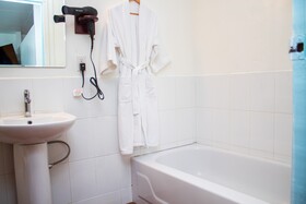 Hotel Roatan Dive and Yacht Club
