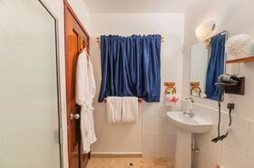 Hotel Roatan Dive and Yacht Club