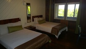 Hotel Roatan Dive and Yacht Club