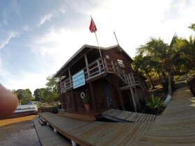 Hotel Roatan Dive and Yacht Club