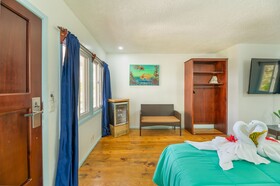 Hotel Roatan Dive and Yacht Club