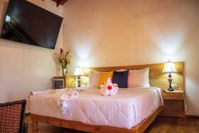Hotel Roatan Dive and Yacht Club