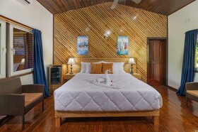 Hotel Roatan Dive and Yacht Club