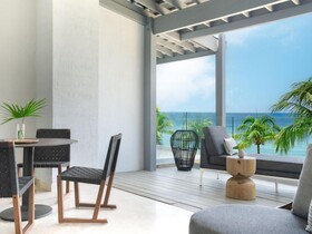 Kimpton Grand Roatán Resort & Spa