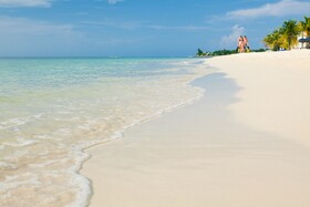 Kimpton Grand Roatán Resort & Spa
