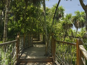 Kimpton Grand Roatán Resort & Spa