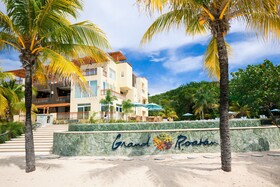 Kimpton Grand Roatán Resort & Spa