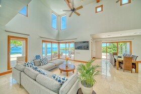 Las Verandas Hotel & Villas