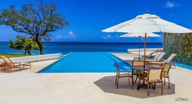 Las Verandas Hotel & Villas
