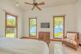 Las Verandas Hotel & Villas