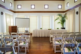 Las Verandas Hotel & Villas