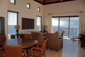 Las Verandas Hotel & Villas