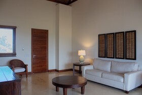 Las Verandas Hotel & Villas