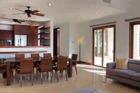 Las Verandas Hotel & Villas