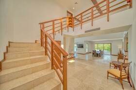 Las Verandas Hotel & Villas