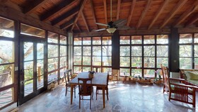 Mango Creek Lodge