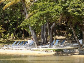 Mango Creek Lodge
