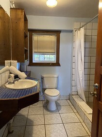 Mariposa Lodge