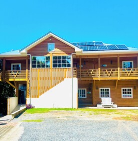 Mr. Tucan Hotel