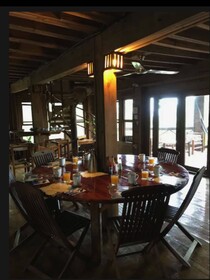 Roatan Bed & Breakfast Apartments