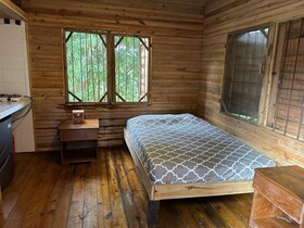 Roatan Bed & Breakfast Apartments