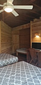 Roatan Bed & Breakfast Apartments