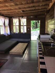 Roatan Bed & Breakfast Apartments