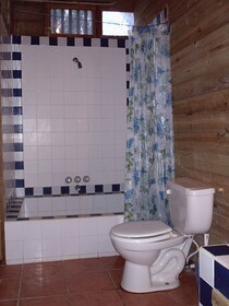 Roatan Bed & Breakfast Apartments
