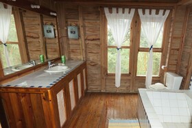 Roatan Bed & Breakfast Apartments