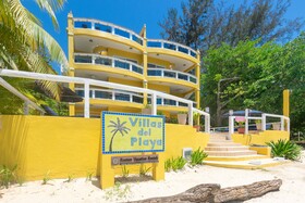 Villas del Playa