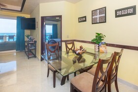 Villas del Playa
