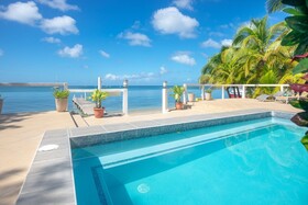 Villas del Playa